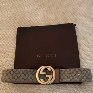 Gucci belt Size small gray and brown with gold buckle Authentic Gucci Gray Leather Belt With GG Gold Buckle (size  main image 4